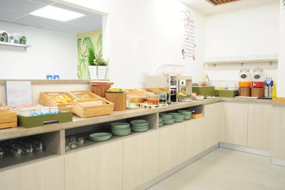 Mobiliario para sala de desayunos de hotel