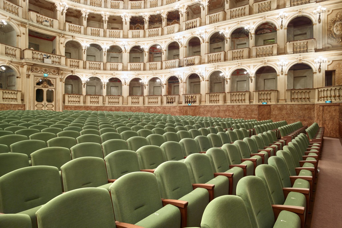 Teatro Municipal de Bolonia